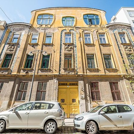 Sunny Dots Apartment - Free Parking! Boedapest Buitenkant foto