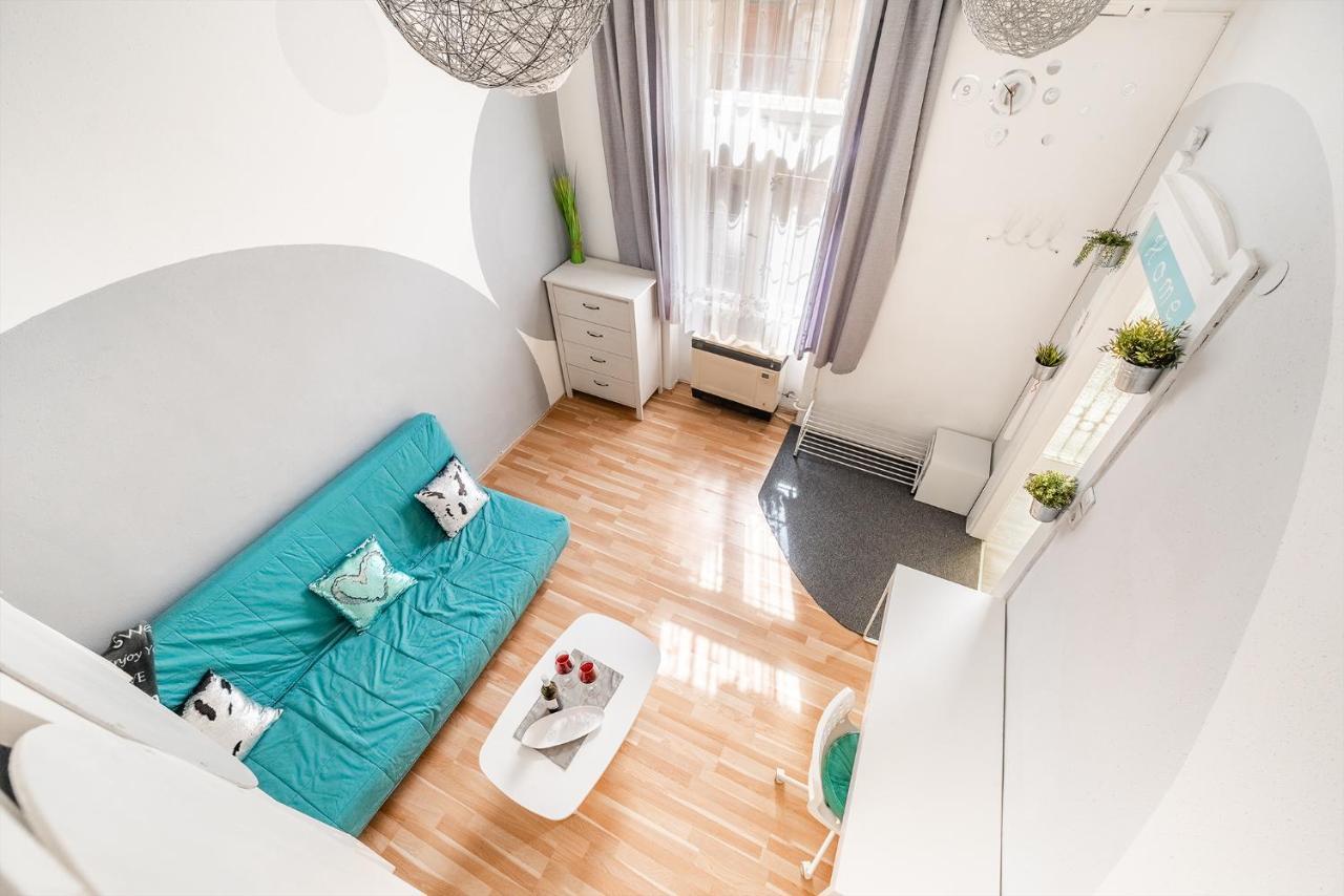 Sunny Dots Apartment - Free Parking! Boedapest Buitenkant foto